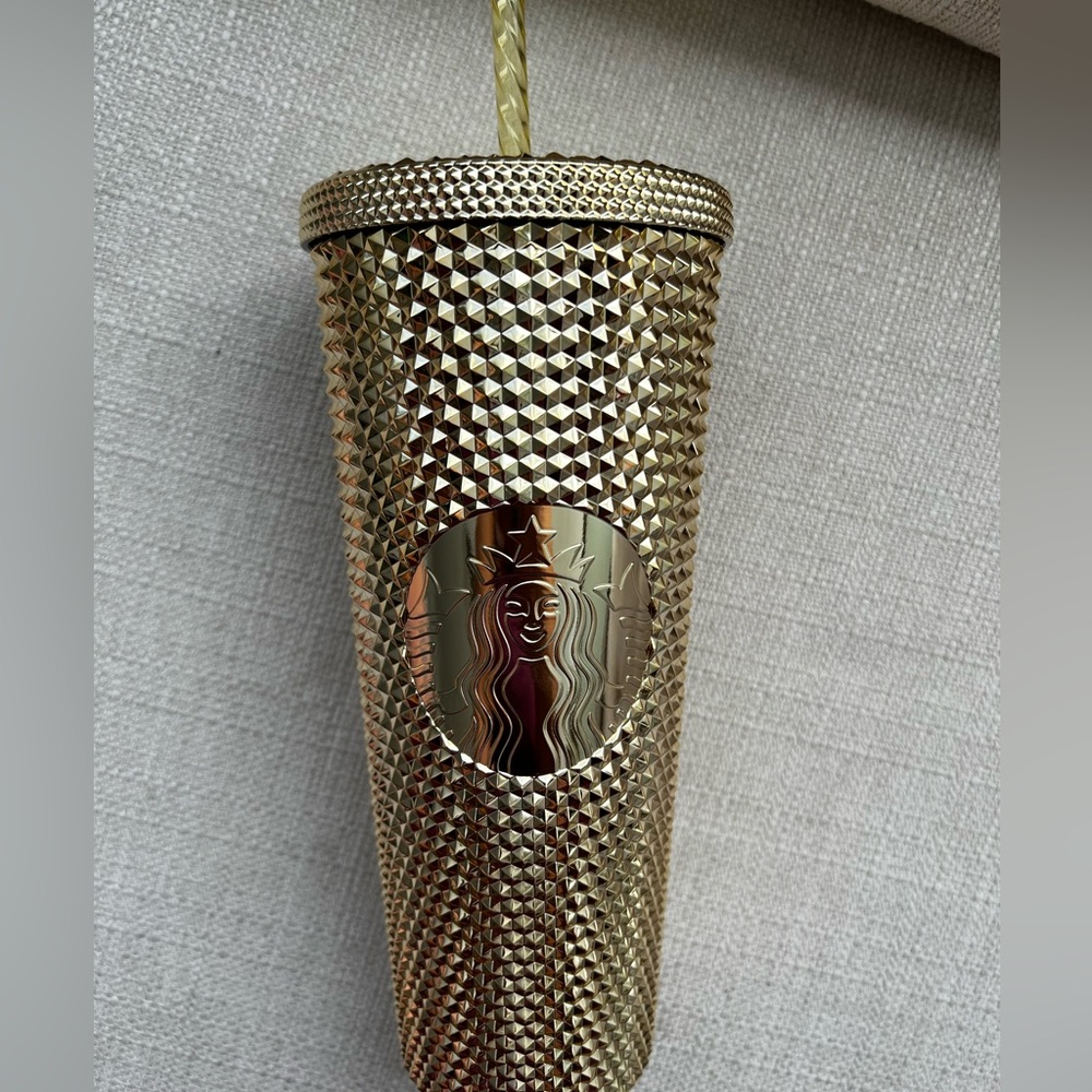 New release Starbucks Tumbler in gold
